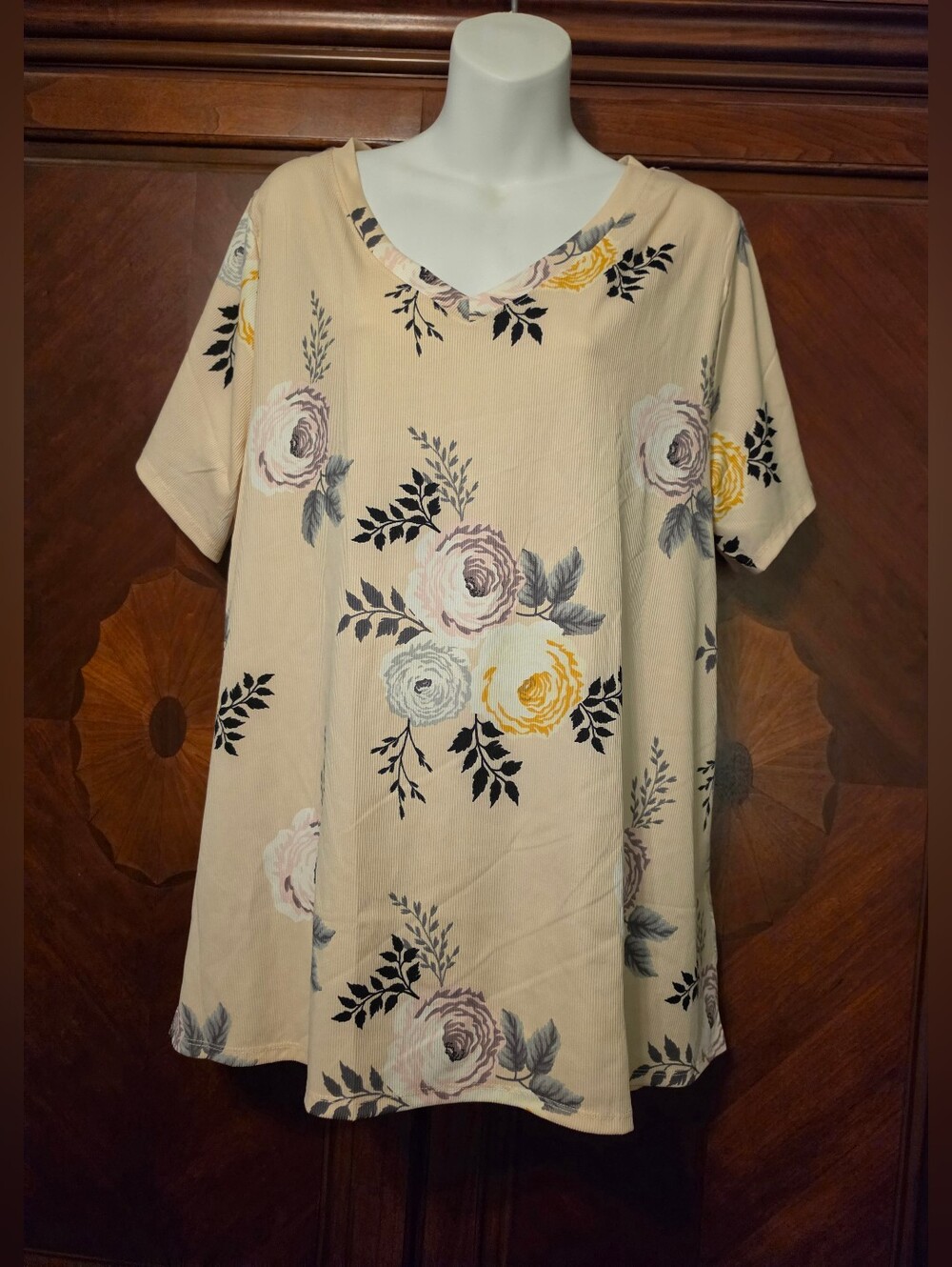 Lularoe Christy T